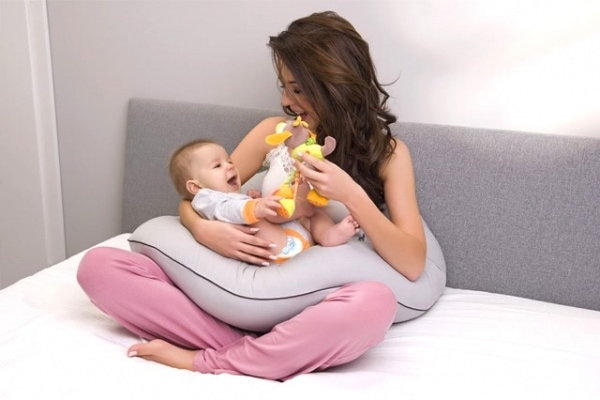 Super Mami "C" Poduszka dla kobiet w ciąży wzór Decor